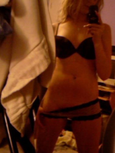 Maddie Ziegler bikini topless nude photo shoot